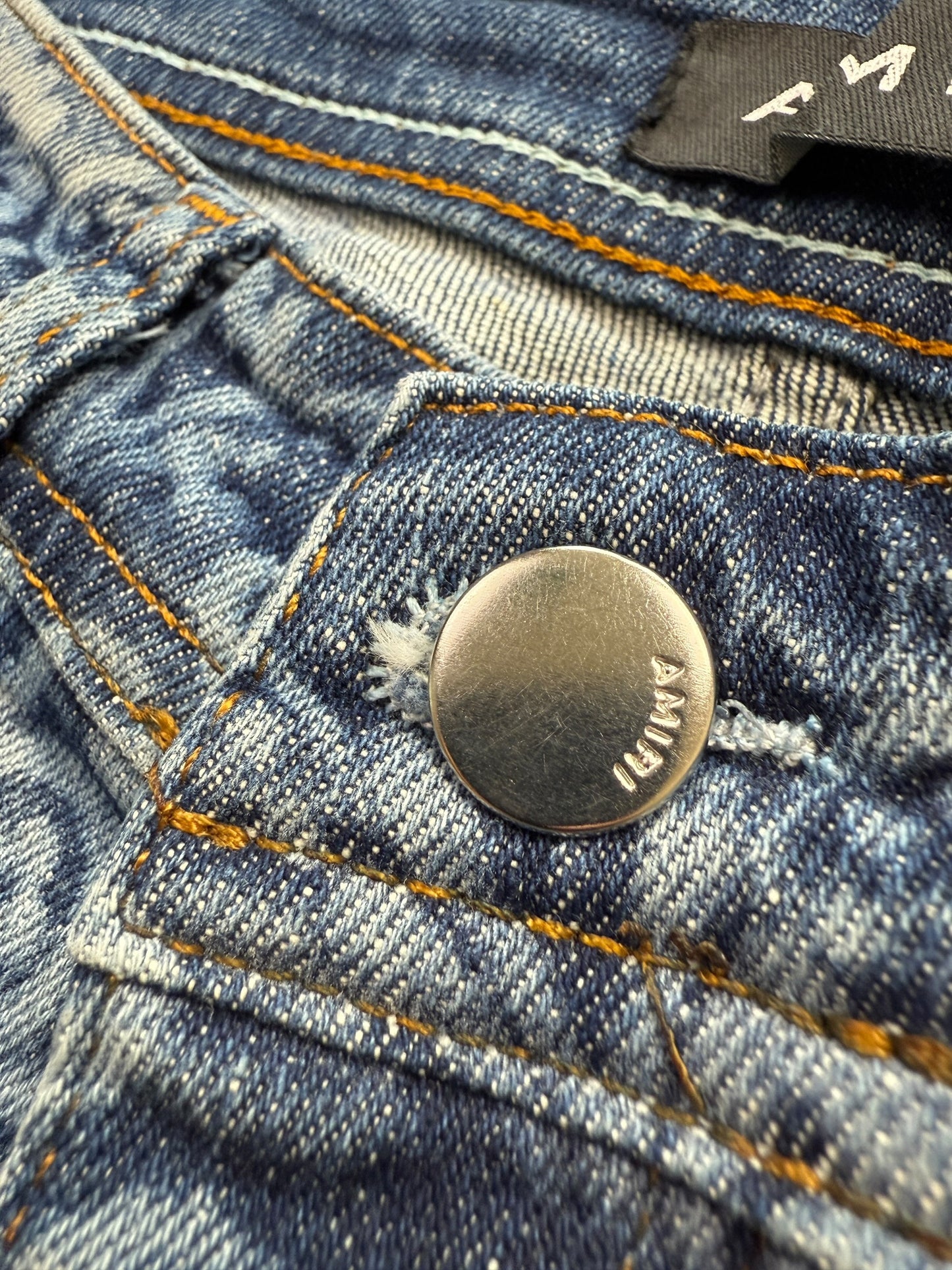 Дънки на Amiri