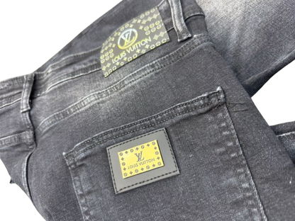 Дънки на LUVITON